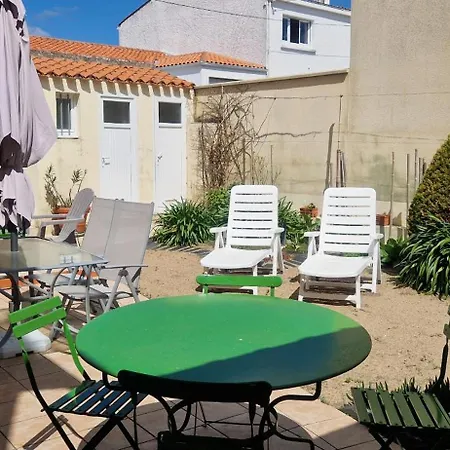 Maison De Famille Pour 6 Personnes *